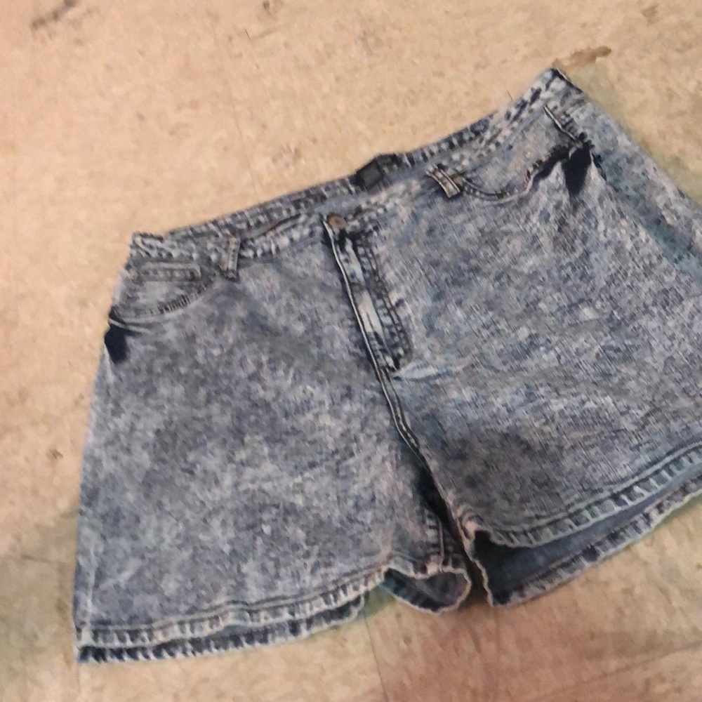 City girl shorts
